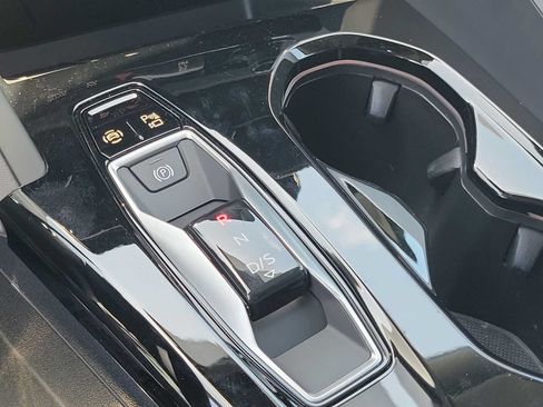 Certified 2025 Audi Q5 Premium Plus w/ Premium Plus AWD/4WD image 30