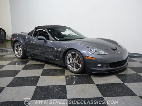 Used 2012 Chevrolet Corvette Grand Sport w/ 3LT Preferred Equipment Group RWD image 16