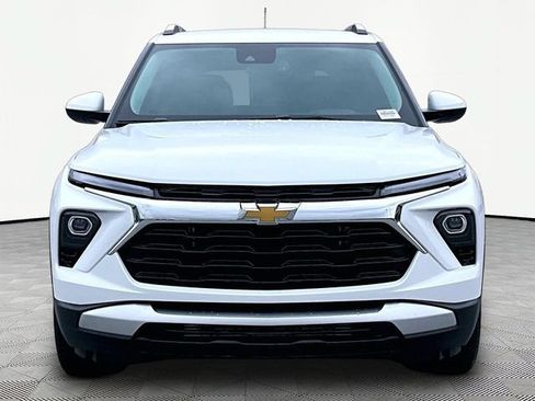 New 2026 Chevrolet TrailBlazer LT w/ Convenience Package FWD image 2