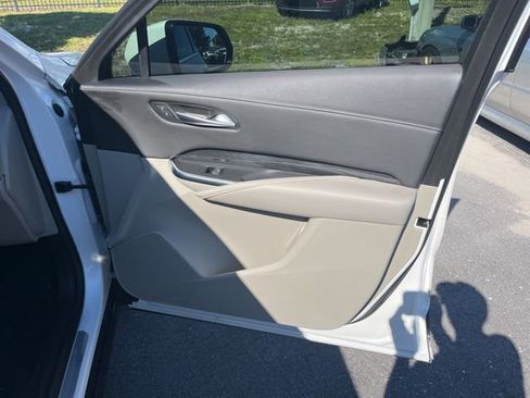 Certified 2023 Cadillac XT4 Premium Luxury w/ Driver Assist Package image 22