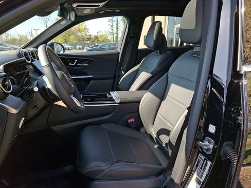 Used 2026 Mercedes-Benz GLC 300 4MATIC image 10