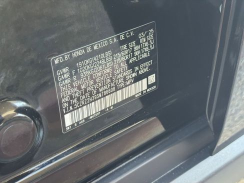 Used 2025 Honda HR-V LX image 27