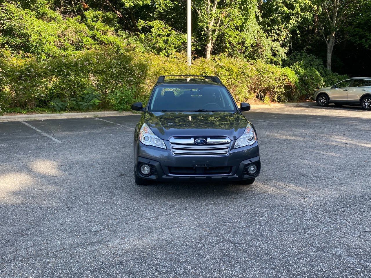 Used 2014 Subaru Outback 2.5i AWD/4WD image 2