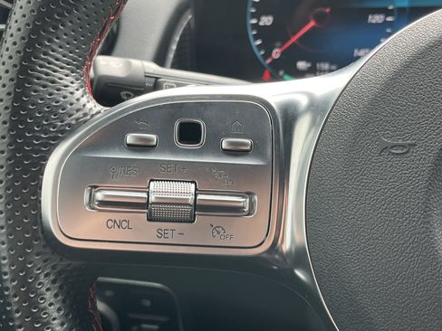 Used 2023 Mercedes-Benz EQB 350 4MATIC SUV image 13