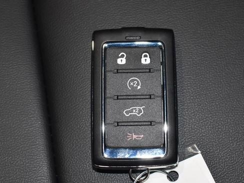 New 2025 Jeep Grand Cherokee Limited w/ Trailer Tow Package image 22