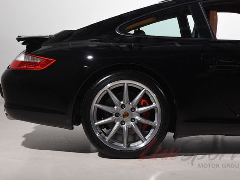 Used 2006 Porsche 911 Carrera S RWD image 6
