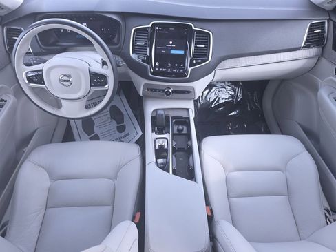Used 2023 Volvo XC90 B6 Plus w/ Protection Package Premier AWD/4WD image 13