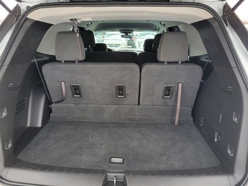 Used 2018 Chevrolet Traverse LS image 8