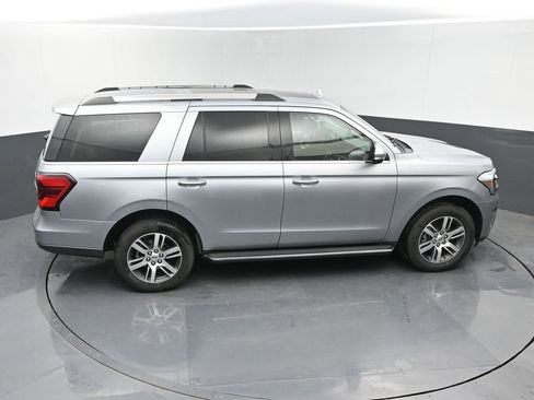 Used 2023 Ford Expedition Limited RWD image 37