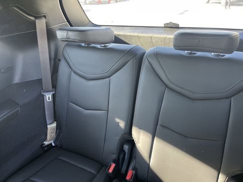 Certified 2024 Cadillac XT6 Sport w/ Technology Package image 32