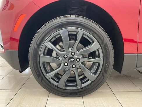 Used 2023 Chevrolet Equinox RS AWD/4WD image 8