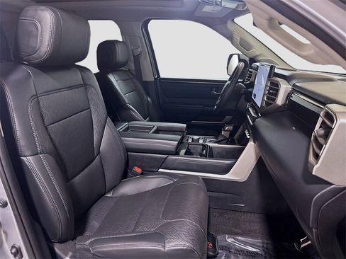Used 2023 Toyota Tundra Limited image 26