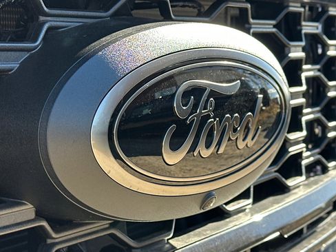 New 2026 Ford F250 XLT w/ XLT Premium Package image 13