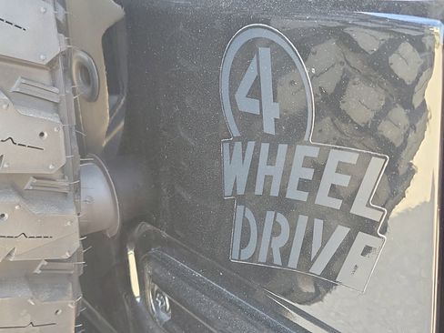 Used 2022 Jeep Wrangler Unlimited Sport image 13