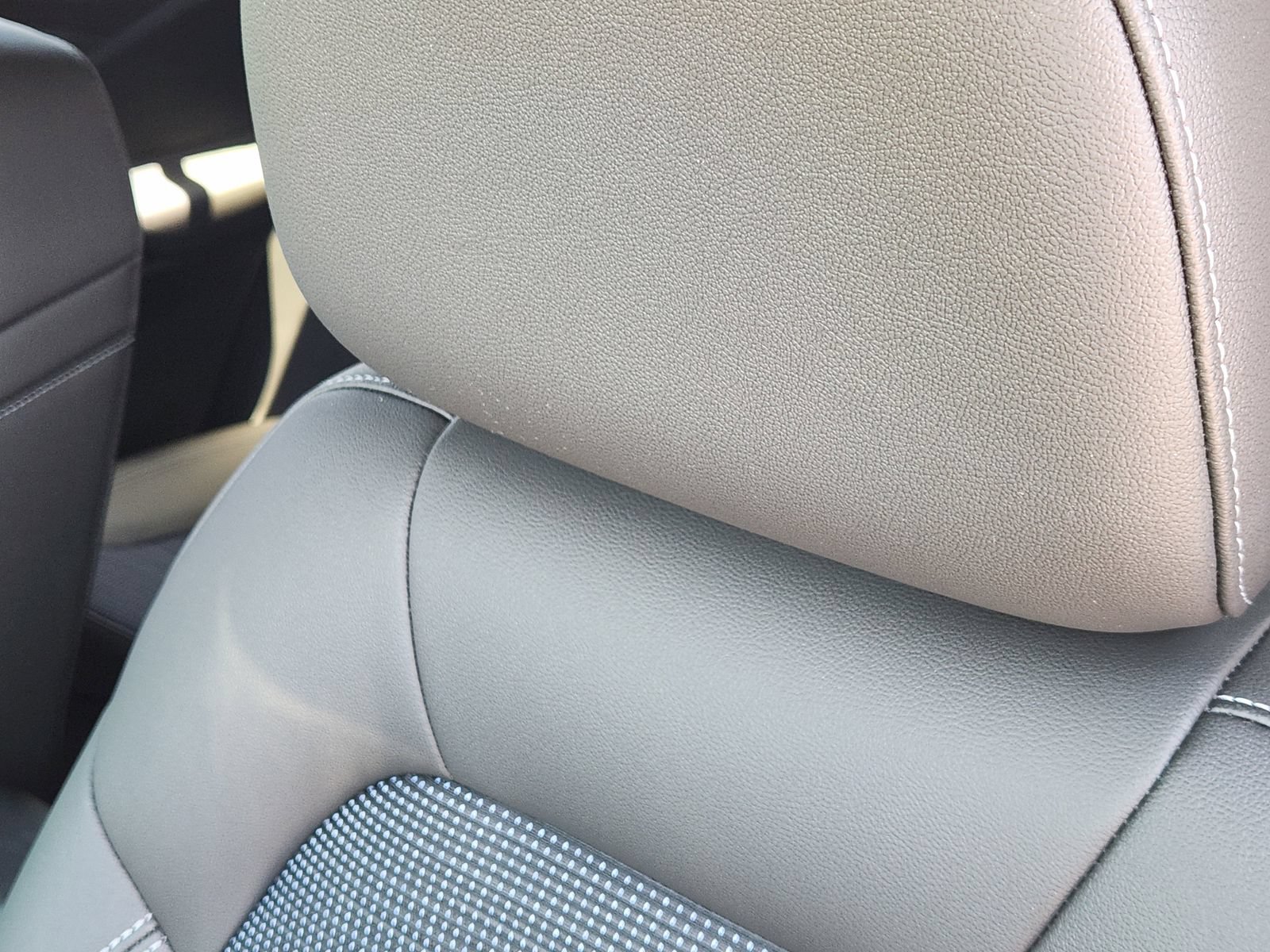 New 2026 Buick Envista Preferred w/ Convenience I Package FWD image 18