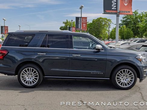Used 2022 Ford Expedition Platinum image 21