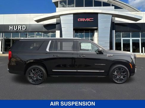 New 2026 GMC Yukon XL Elevation w/ Elevation Premium Package image 3