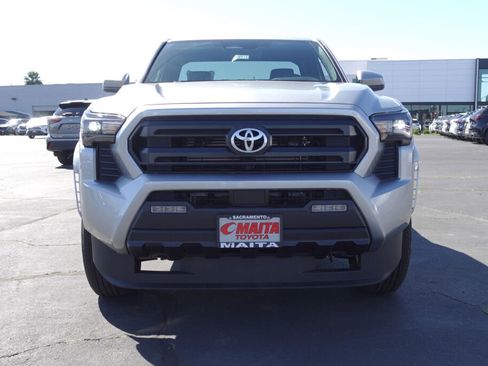 New 2026 Toyota Tacoma SR5 AWD/4WD image 8