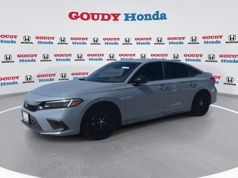 Used 2024 Honda Civic Sport image 4