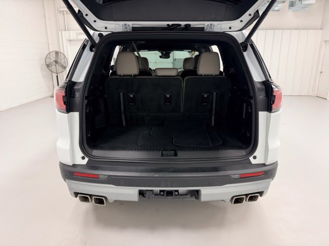 Certified 2026 GMC Acadia Elevation w/ Elevation Premium Package AWD/4WD image 21