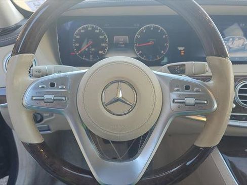 Used 2018 Mercedes-Benz S 450 4MATIC Sedan w/ Premium Package image 16