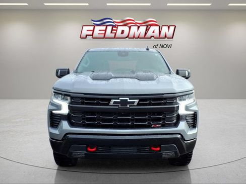 Used 2023 Chevrolet Silverado 1500 LT Trail Boss w/ LT Trail Boss Premium Package AWD/4WD image 9