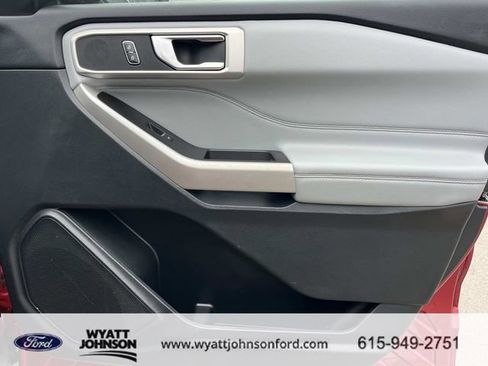 Certified 2022 Ford Explorer XLT w/ Equipment Group 202A AWD/4WD image 25