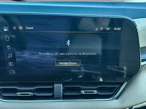 New 2026 Chevrolet Equinox ACTIV w/ Convenience Package III AWD/4WD image 27