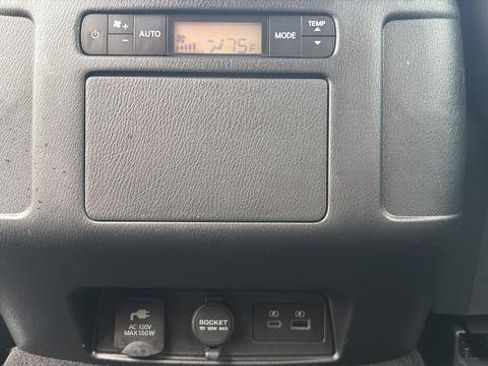 Used 2024 Nissan Armada SL w/ Cargo Package image 40