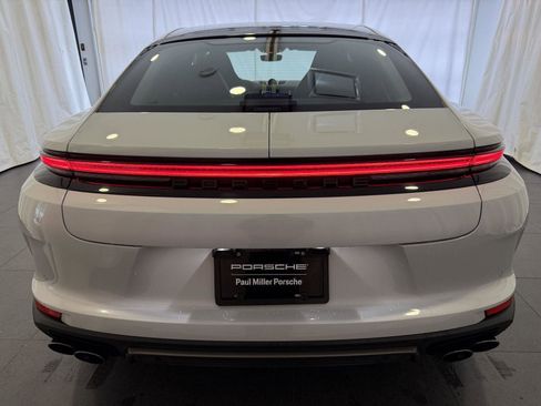 Used 2025 Porsche Panamera Turbo image 8