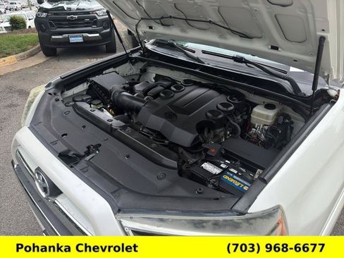 Used 2014 Toyota 4Runner Limited AWD/4WD image 35