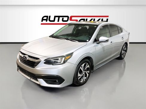 Used 2022 Subaru Legacy Premium image 3