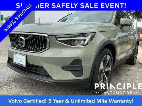 Certified 2024 Volvo XC40 B5 Core AWD/4WD image 5