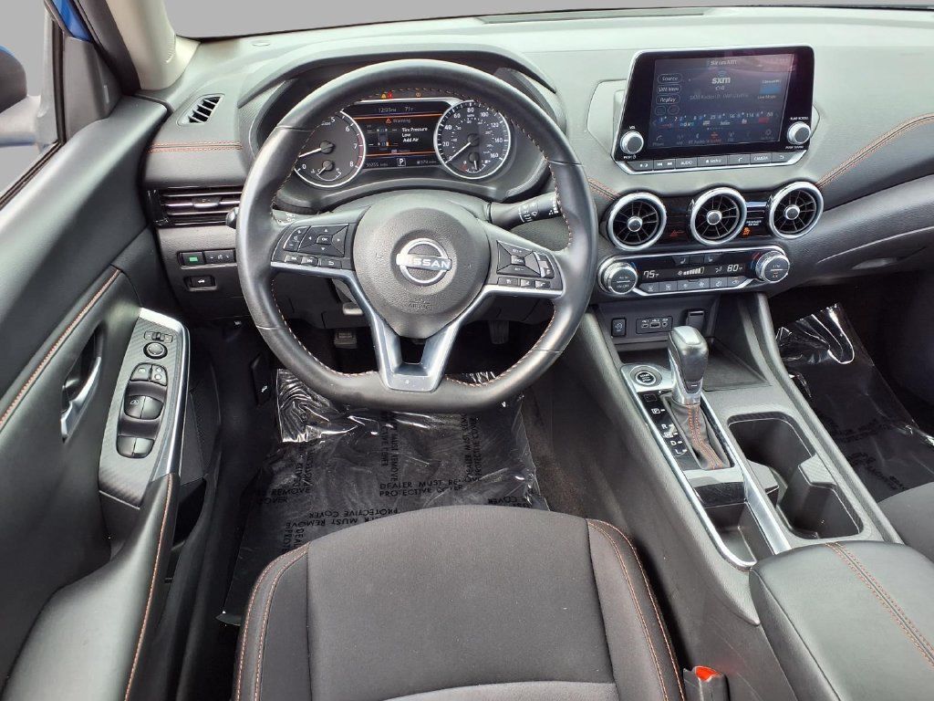 Used 2025 Nissan Sentra SR FWD image 4