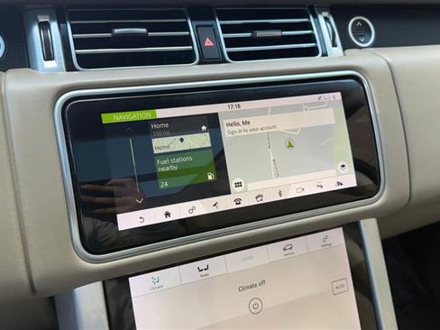 Used 2018 Land Rover Range Rover Long Wheelbase Supercharged image 34