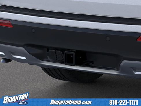 Used 2026 Ford Explorer Active AWD/4WD image 23