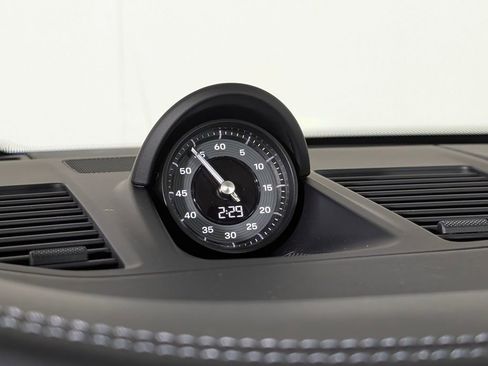 Certified 2025 Porsche 911 Carrera GTS image 28