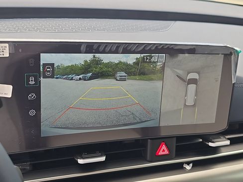 New 2026 Kia Carnival SX Prestige FWD image 26