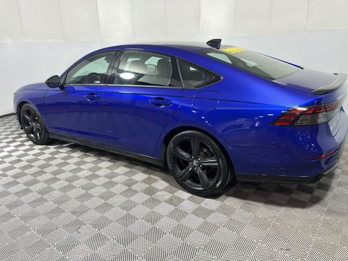 Used 2023 Honda Accord Sport image 6