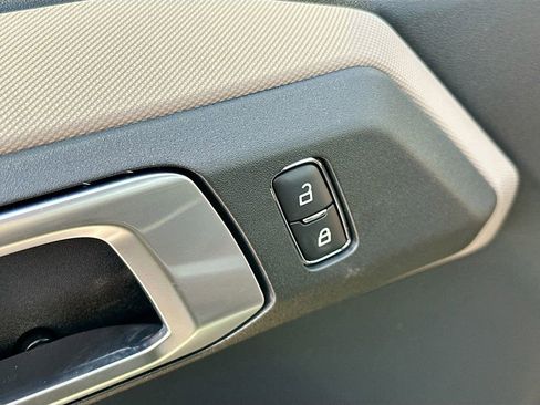 New 2025 Ford Bronco Big Bend w/ Black Diamond Package image 18