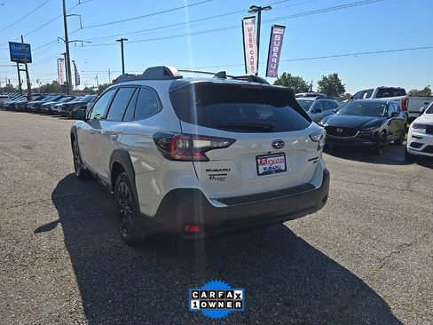 Used 2023 Subaru Outback Onyx Edition XT w/ Popular Package #2 image 9