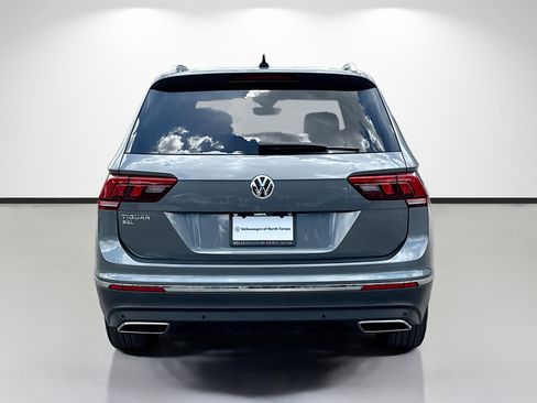 Used 2021 Volkswagen Tiguan SEL FWD image 4