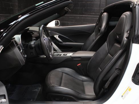 Used 2019 Chevrolet Corvette Stingray Coupe w/ 2LT Preferred Equipment Group RWD image 41