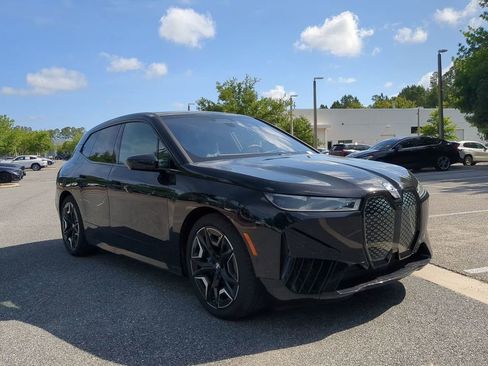 New 2025 BMW iX M60 image 3