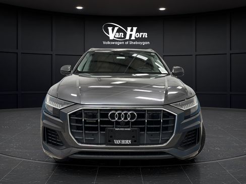 Used 2019 Audi Q8 Prestige w/ Towing Package AWD/4WD image 8