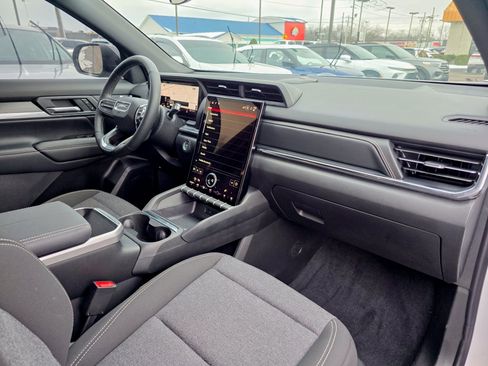 Used 2026 GMC Terrain Elevation image 28