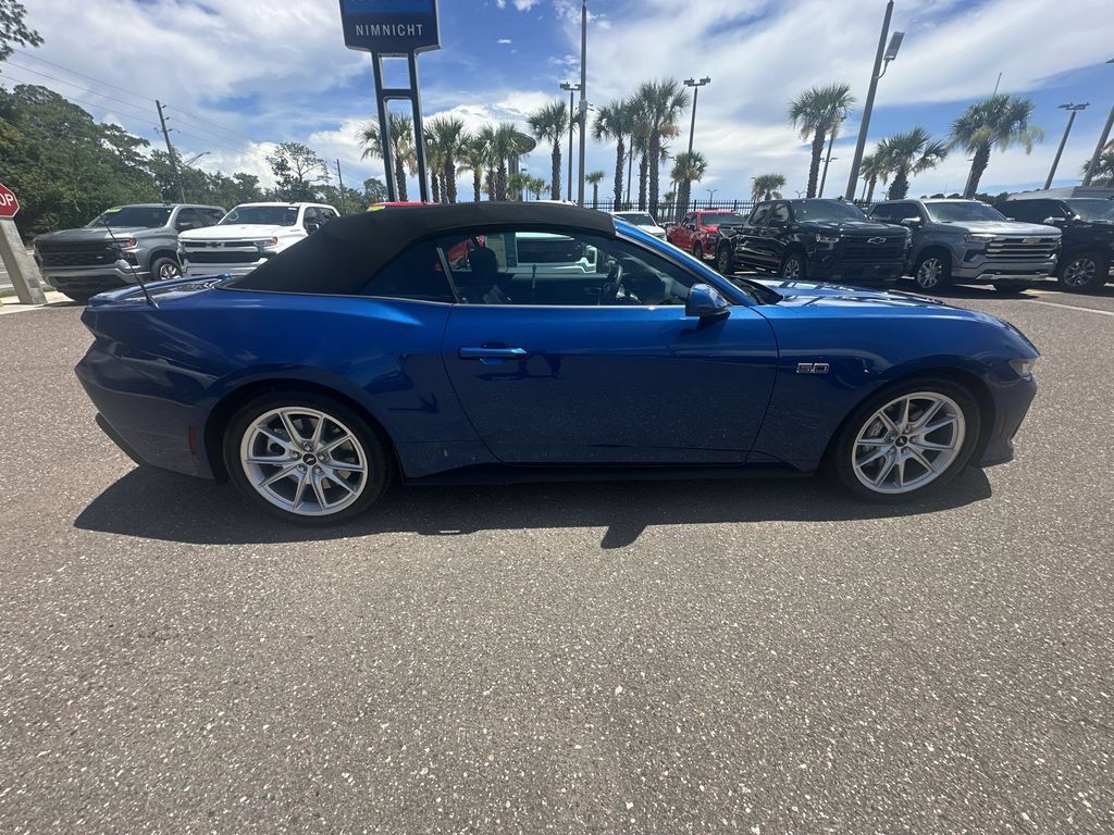 Used 2024 Ford Mustang GT Premium RWD image 17