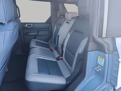 Certified 2024 Ford Bronco Outer Banks AWD/4WD image 12
