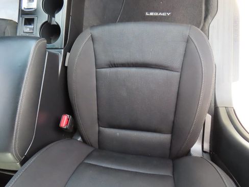 Used 2017 Subaru Legacy 2.5i Premium w/ Popular Package #1 AWD/4WD image 43