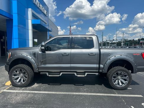Used 2022 Ford F150 Lariat w/ Equipment Group 502A High AWD/4WD image 2